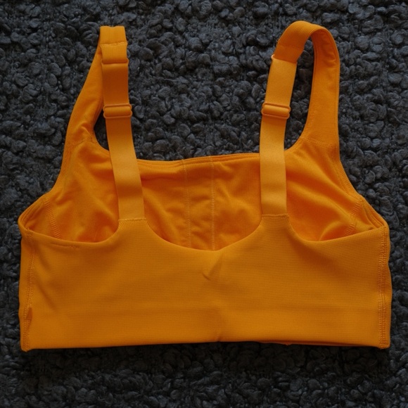 Lululemon Ribbed Train Bra - Picture 2 of 3